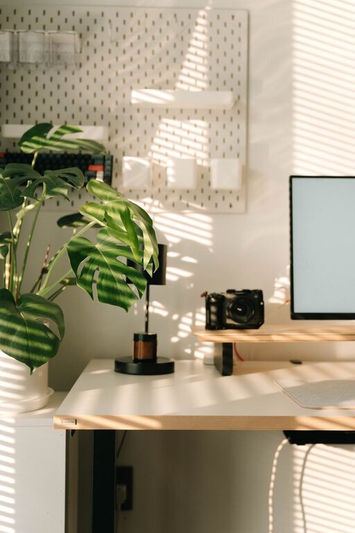 Tips for Creating a Relaxing and Productive Home Workspace
